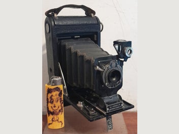Image 1 of 8