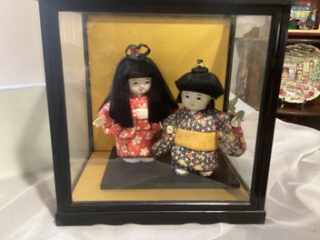 Image 1 of 8