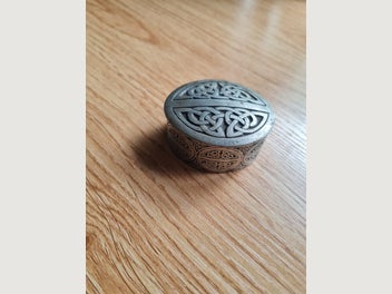 Image 1 of 4