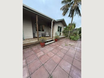 Image 1 of 18
