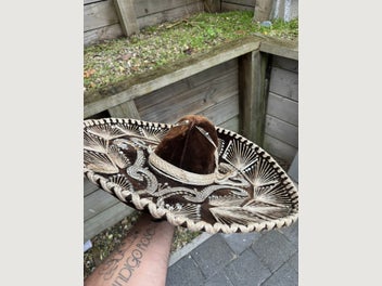 Image 1 of 4