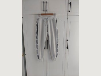 Image 1 of 8