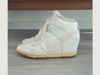 Image 1 of 10