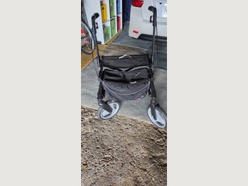 Image 1 of 6