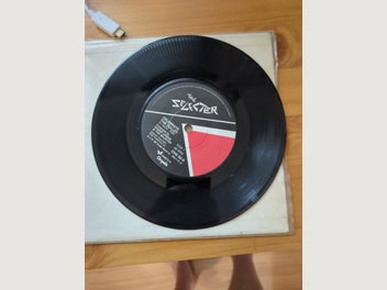 Image 1 of 1