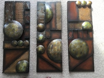 Image 1 of 3