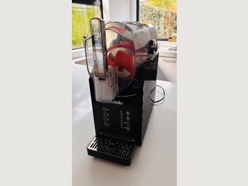 Image 1 of 5