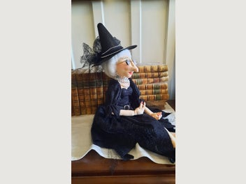 Image 1 of 7