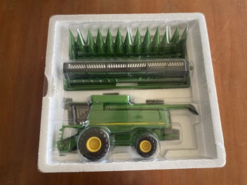 Image 1 of 4