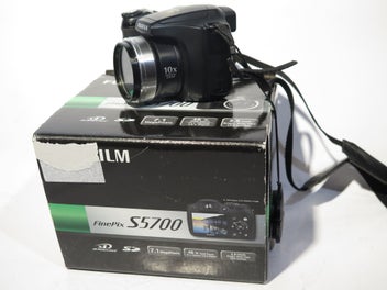 Image 1 of 7