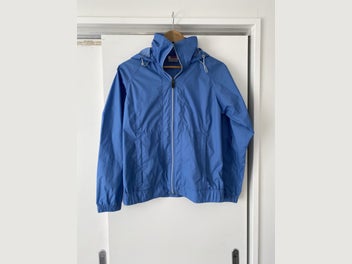 Image 1 of 7