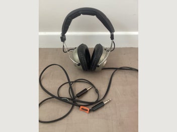 Image 1 of 7