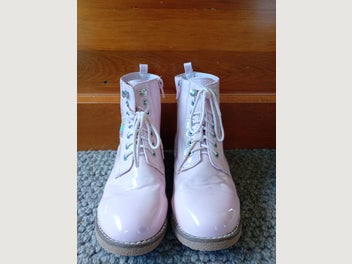 Image 1 of 4