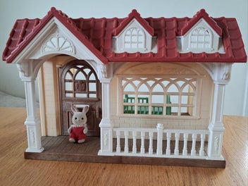 Image 1 of 3