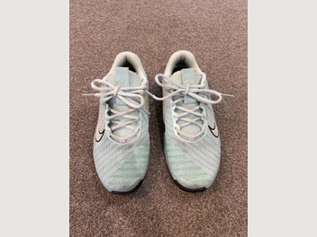 Image 1 of 6