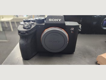Image 1 of 7