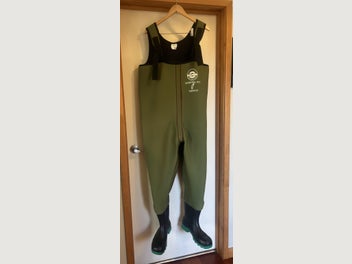 Image 1 of 6