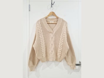 Image 1 of 7