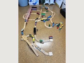 Image 1 of 6