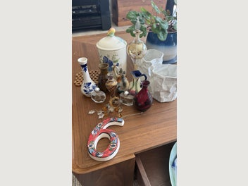 Image 1 of 6