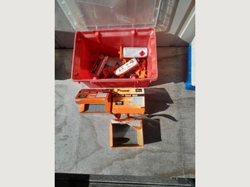 Image 1 of 5