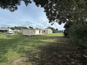 Image 1 of 21