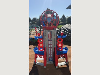 Image 1 of 4