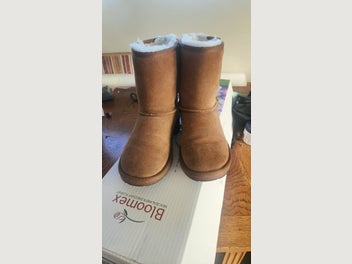 Image 1 of 4