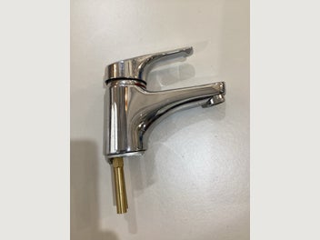 Image 1 of 7