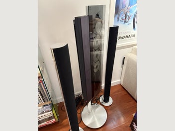 Image 1 of 7