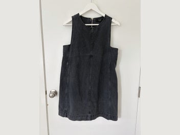 Image 1 of 7