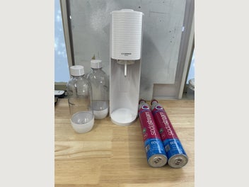 Image 1 of 3