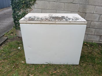Image 1 of 8
