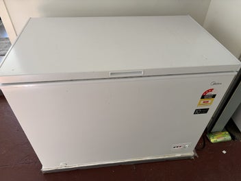Image 1 of 8