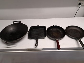 Image 1 of 6