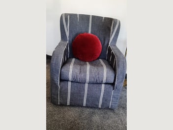 Image 1 of 5