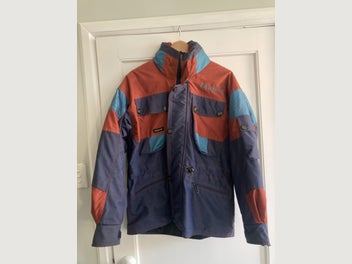 Image 1 of 4