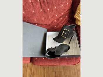 Image 1 of 1