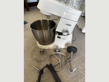 Image 1 of 3