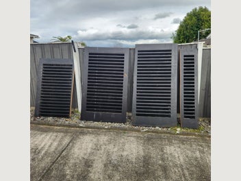 Image 1 of 2