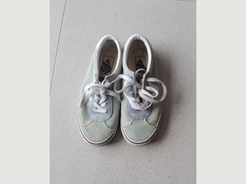 Image 1 of 7