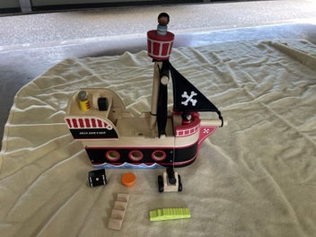 Image 1 of 4