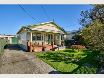 Image 1 of 20
