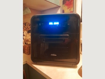 Image 1 of 3