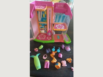 Image 1 of 3