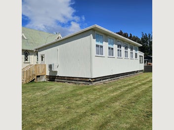 Image 1 of 18