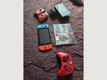 Image 1 of 3