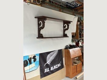 Image 1 of 5