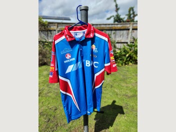 Image 1 of 6