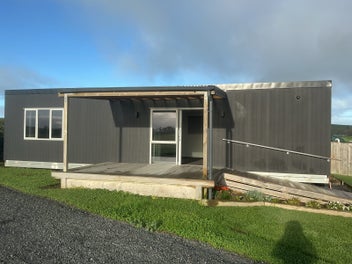 Image 1 of 18